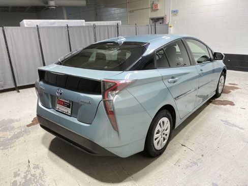 Used 2016 Toyota Prius Two FWD image 26