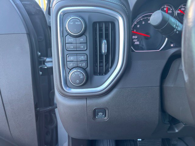 Used 2022 Chevrolet Silverado 1500 RST w/ Convenience Package II AWD/4WD image 34