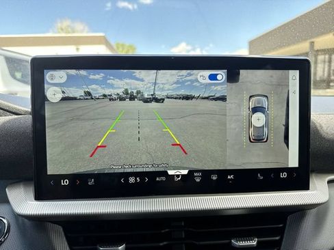Used 2025 Ford Explorer ST AWD/4WD image 17