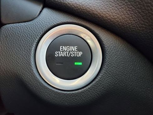 Used 2024 Chevrolet Equinox LT image 21