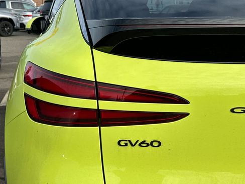 Used 2023 Genesis GV60 Advanced image 15