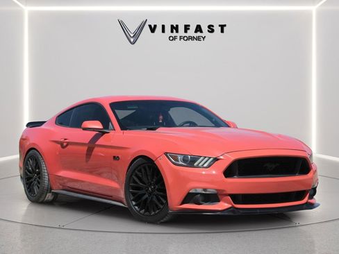 Used 2015 Ford Mustang GT Premium w/ GT Performance Package RWD image 4