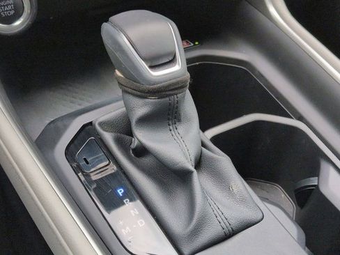 Certified 2025 Toyota Grand Highlander FWD image 16