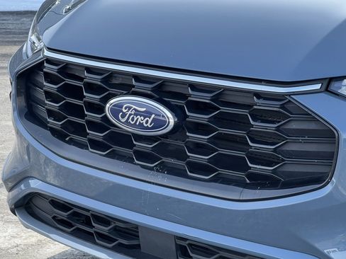 Certified 2023 Ford Escape ST-Line w/ Tech Pack #1 image 35