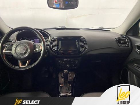Used 2020 Jeep Compass Latitude AWD/4WD image 19