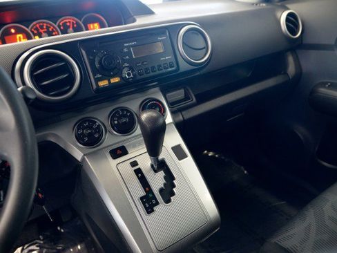 Used 2012 Scion xB image 19