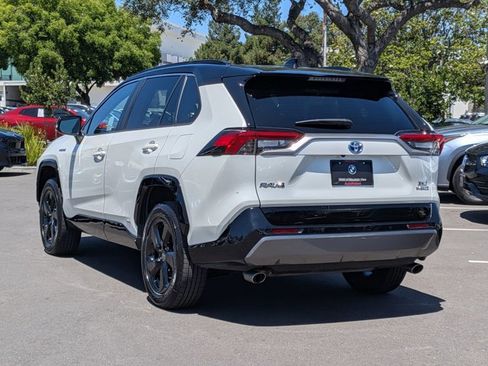 Used 2021 Toyota RAV4 XSE AWD/4WD image 8