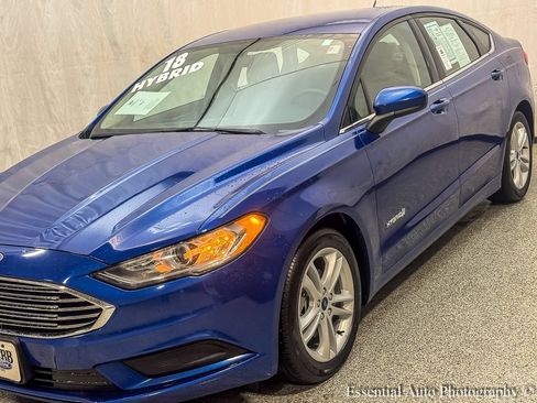 Used 2018 Ford Fusion S FWD image 4