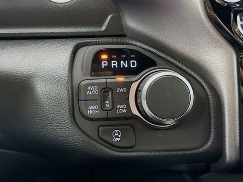 New 2026 RAM 1500 Big Horn AWD/4WD image 17