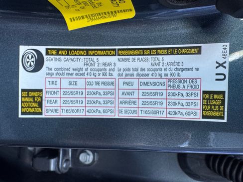 Used 2022 Toyota Venza XLE AWD/4WD image 19