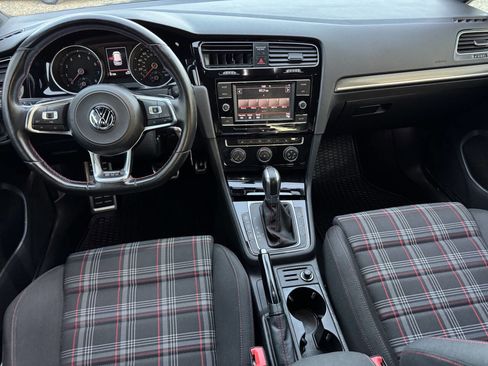 Used 2018 Volkswagen GTI S image 17