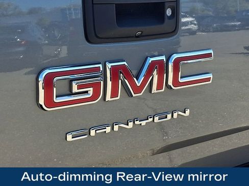 Used 2022 GMC Canyon AT4 AWD/4WD image 33