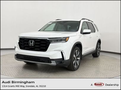 Used 2025 Honda Pilot Touring