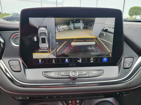 Used 2025 Chevrolet Blazer RS w/ Driver Confidence II Package AWD/4WD image 4