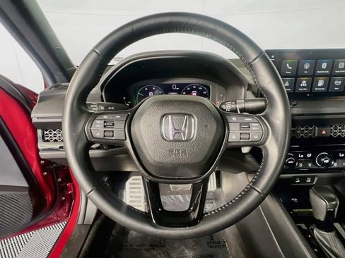 Used 2025 Honda Accord Sport image 16