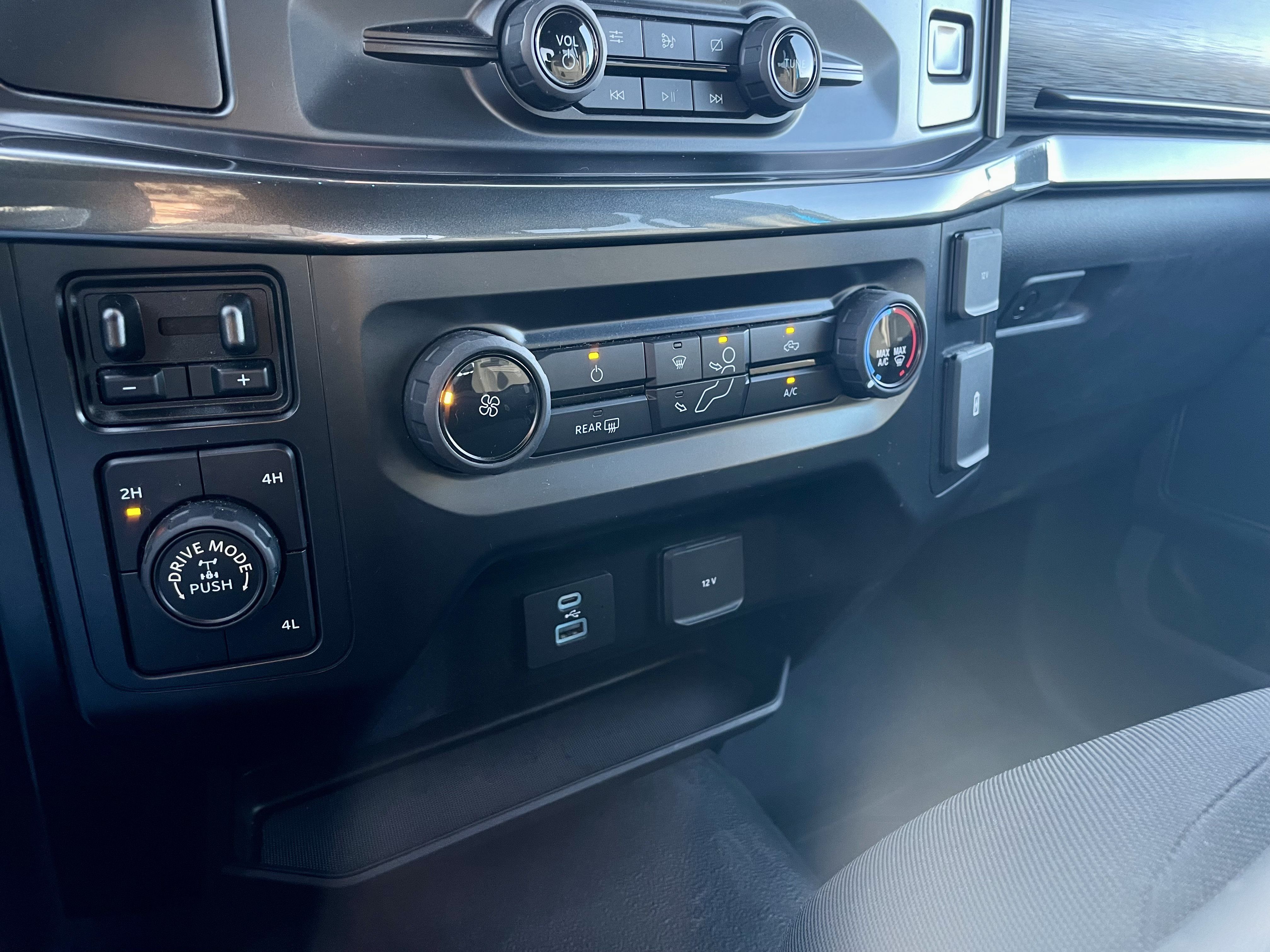 Used 2021 Ford F150 XL w/ STX Appearance Package AWD/4WD image 19