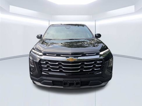 Used 2025 Chevrolet Equinox LT FWD image 9