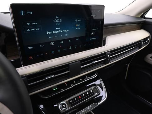 New 2026 Lincoln Corsair Reserve image 26