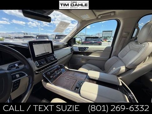 Used 2019 Lincoln Navigator L Reserve AWD/4WD image 14