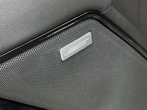 Used 2024 GMC Sierra 1500 AT4 w/ Technology Package image 22