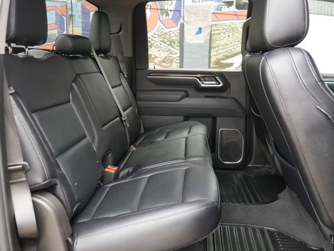 Used 2025 Chevrolet Silverado 2500 LT w/ Safety Package AWD/4WD image 14