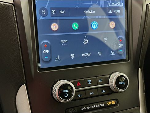 Used 2022 Ford Edge SEL image 24