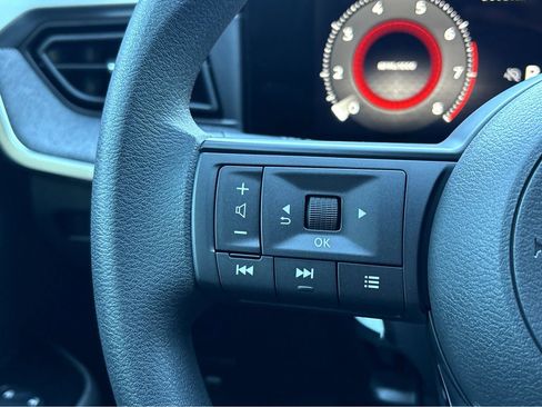 New 2026 Nissan Kicks SV image 15