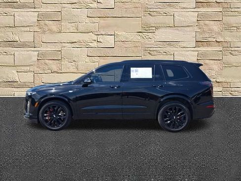 Used 2024 Cadillac XT6 Sport w/ LPO, ONYX Package AWD/4WD image 2