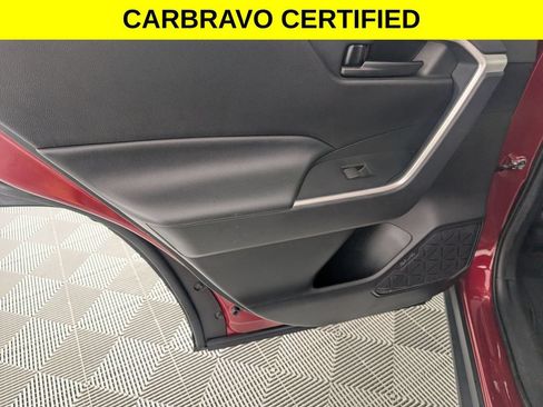 Used 2020 Toyota RAV4 LE FWD image 24