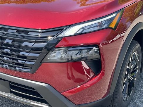 New 2026 Nissan Rogue Dark Armor AWD/4WD image 9