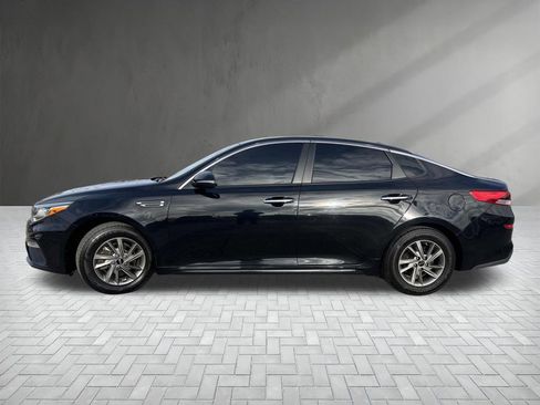 Used 2020 Kia Optima LX image 2