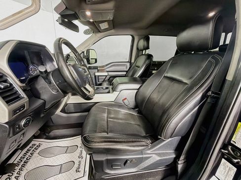 Used 2020 Ford F250 Lariat w/ Lariat Ultimate Package AWD/4WD image 21