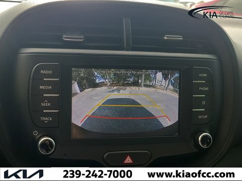 Used 2020 Kia Soul LX FWD image 26