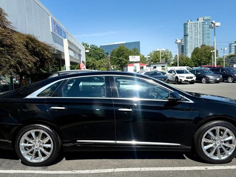 Used 2013 Cadillac XTS Premium FWD image 6