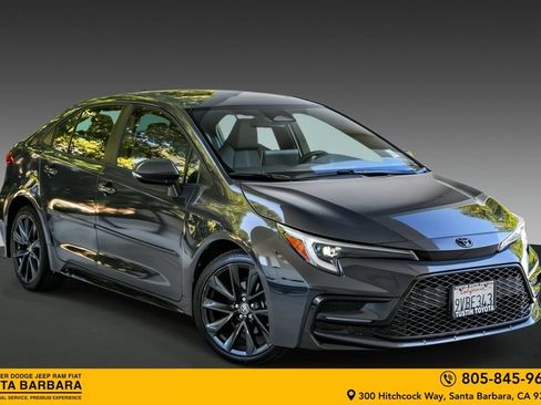 Used 2025 Toyota Corolla SE w/ SE Premium Package FWD image 1