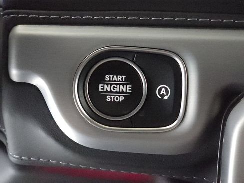 Certified 2021 Mercedes-Benz G 550 image 17