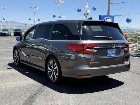 Used 2022 Honda Odyssey Touring image 7