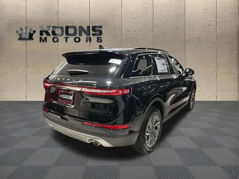 New 2026 Lincoln Corsair Premiere image 4