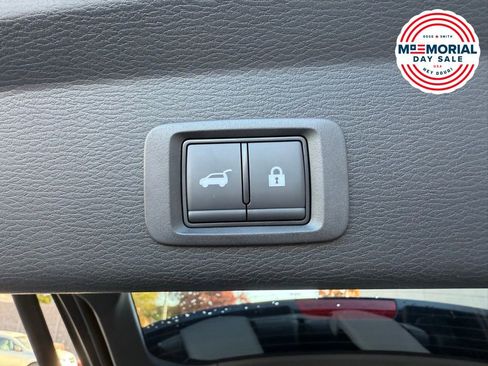 New 2025 Mitsubishi Outlander SEL AWD/4WD image 32