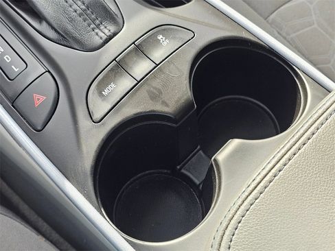 Used 2017 Chevrolet Volt LT w/ Comfort Package image 25