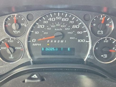 Used 2025 Chevrolet Express 3500 LT w/ LT Preferred Equipment Group RWD image 74