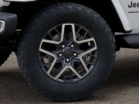 New 2026 Jeep Wrangler Unlimited Sahara AWD/4WD image 4