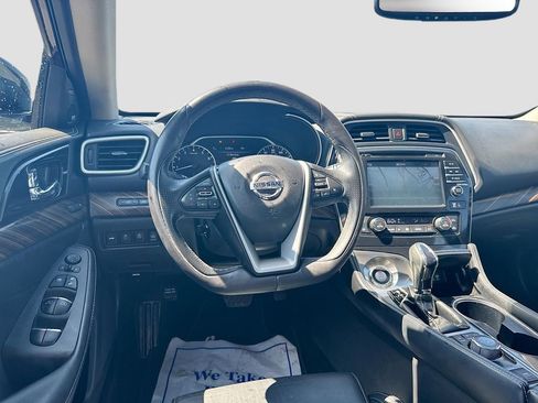 Used 2017 Nissan Maxima Platinum FWD image 24