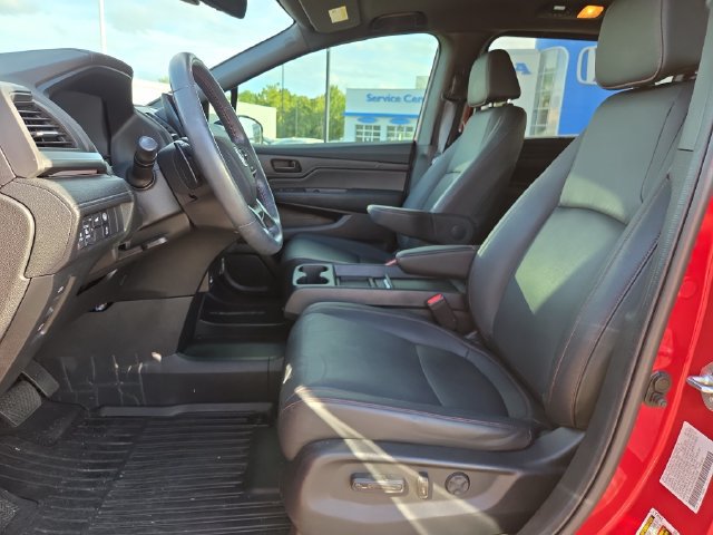 Used 2024 Honda Odyssey Sport image 10