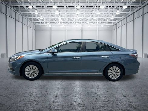 Used 2016 Hyundai Sonata SE FWD image 4