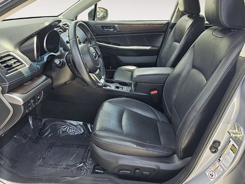 Used 2019 Subaru Outback 2.5i Limited AWD/4WD image 26