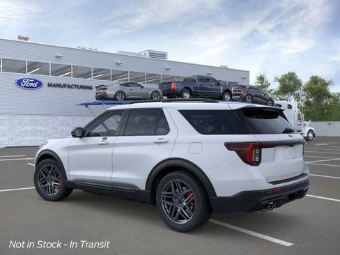 New 2026 Ford Explorer ST AWD/4WD image 4