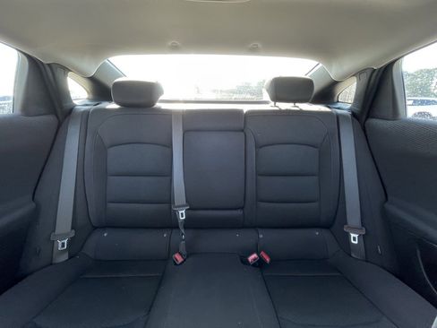 Used 2024 Chevrolet Malibu LT image 28