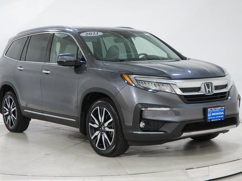 Used 2021 Honda Pilot Touring image 16