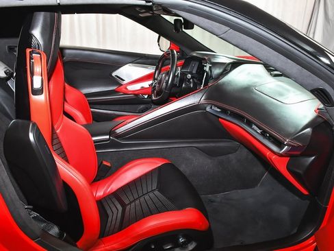 Used 2024 Chevrolet Corvette Stingray w/ Z51 Performance Package image 53